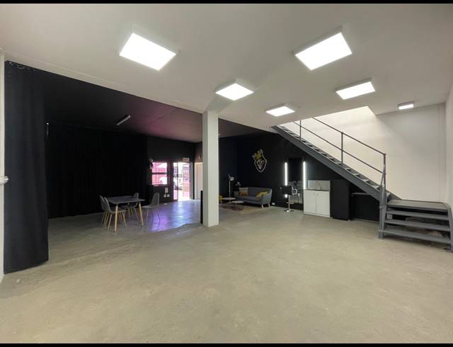 160M² WAREHOUSE TO LET IN BARBEQUE DOWNS
